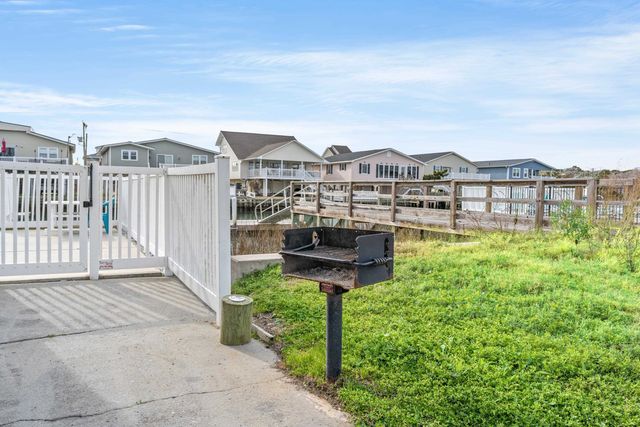 329 54th Ave. N, North Myrtle Beach, SC 29582