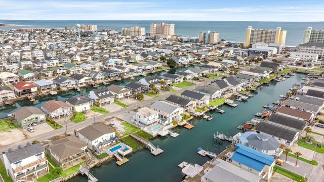 329 54th Ave. N, North Myrtle Beach, SC 29582