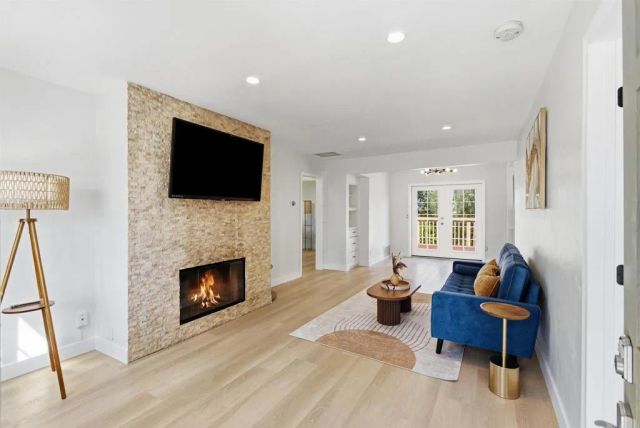 5478 Gilbert Drive, San Diego, CA 92115