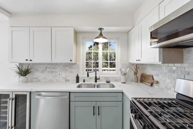 5478 Gilbert Drive, San Diego, CA 92115