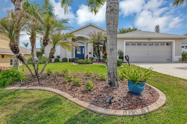 3251 KINGSTON WAY, Tavares, FL 32778