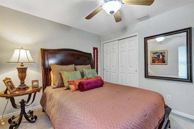 3251 KINGSTON WAY, Tavares, FL 32778