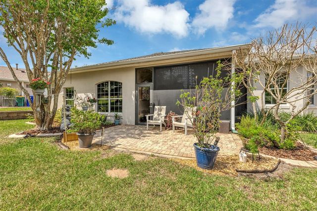 3251 KINGSTON WAY, Tavares, FL 32778