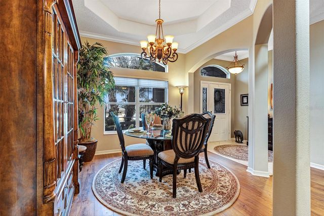 3251 KINGSTON WAY, Tavares, FL 32778