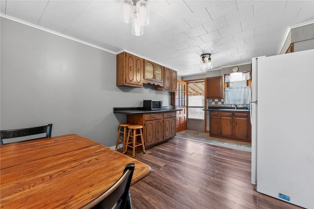 1109 1st St, Brownsville, PA 15444