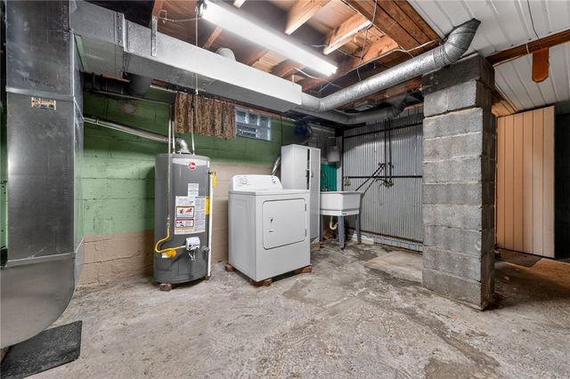 1109 1st St, Brownsville, PA 15444