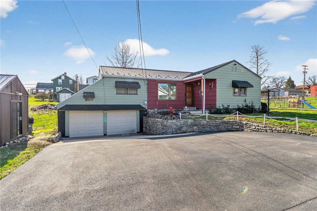 1109 1st St, Brownsville, PA 15444