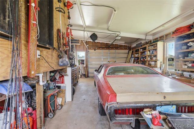 11639 W Clearwater Court, Homosassa, FL 34448