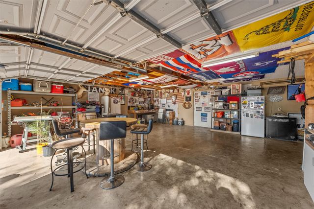 231 Trlica Road, West, TX 76691