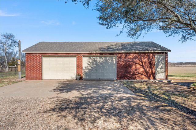 231 Trlica Road, West, TX 76691