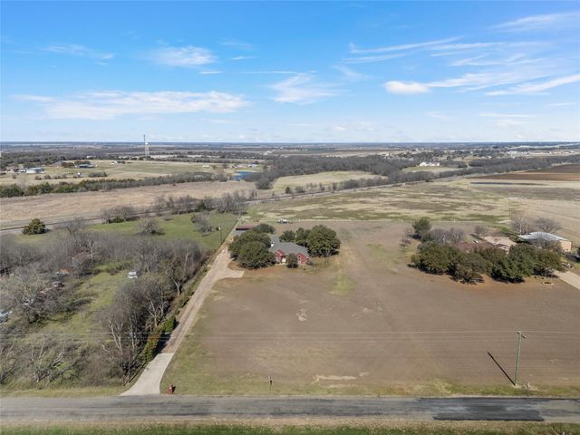 231 Trlica Road, West, TX 76691