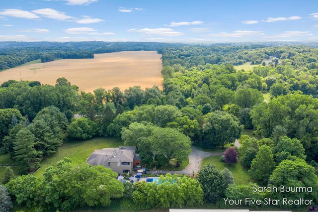 8201 Cherry Valley Avenue, Caledonia, MI 49316