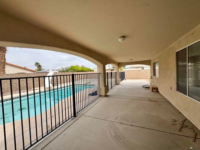 10632 E 39 St, Yuma, AZ 85365