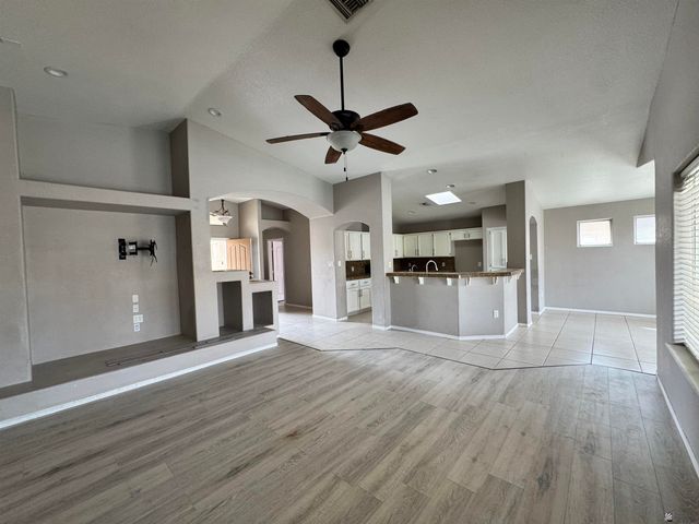 10632 E 39 St, Yuma, AZ 85365