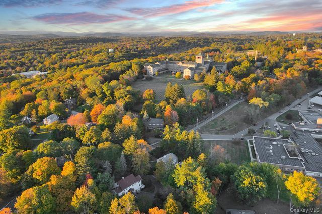 33 Ryder Road, Ossining, NY 10562