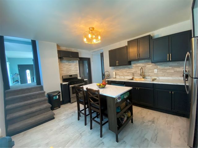 660 Walnut Street, Elmira City, NY 14901