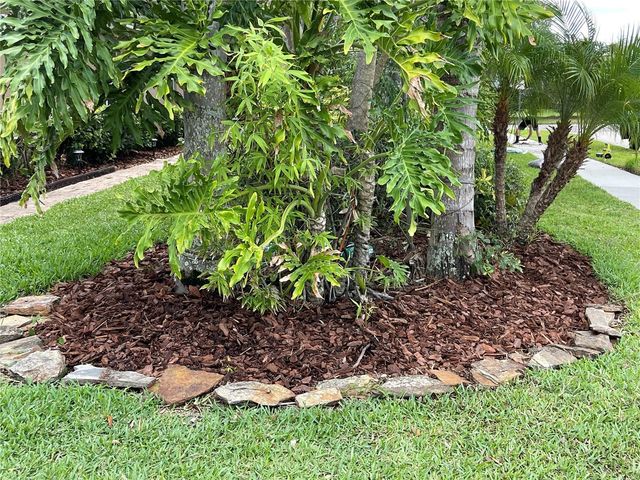 9986 STOCKBRIDGE DRIVE, Tampa, FL 33626