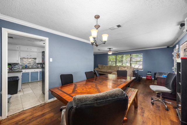 917 Alvin Street, Pasadena, TX 77506