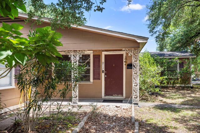 917 Alvin Street, Pasadena, TX 77506