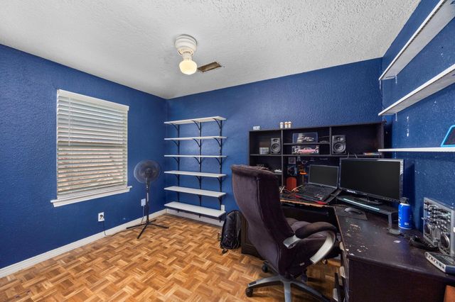 917 Alvin Street, Pasadena, TX 77506