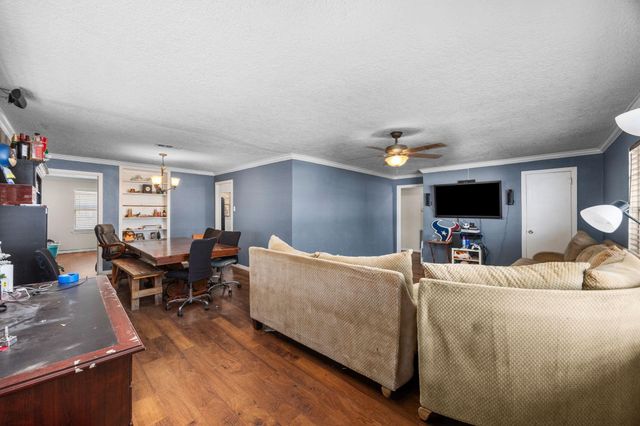 917 Alvin Street, Pasadena, TX 77506