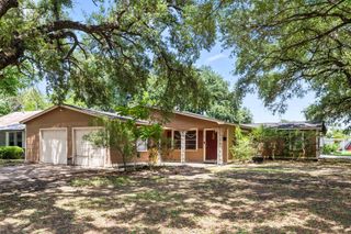917 Alvin Street, Pasadena, TX 77506