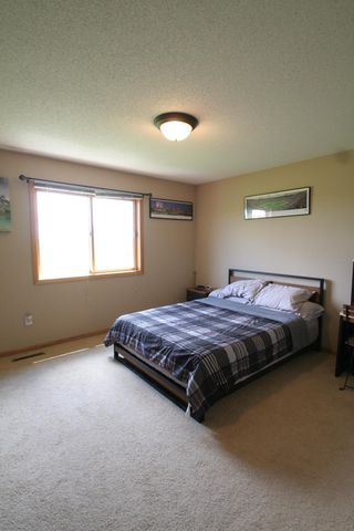 2136 Ashland Drive NW, Rochester, MN 55901