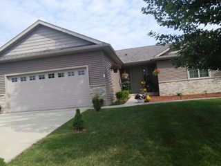 2136 Ashland Drive NW, Rochester, MN 55901