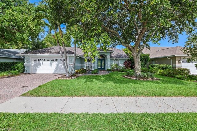1983 Crown Pointe BLVD, Naples, FL 34112