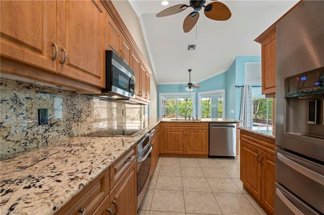 1983 Crown Pointe BLVD, Naples, FL 34112