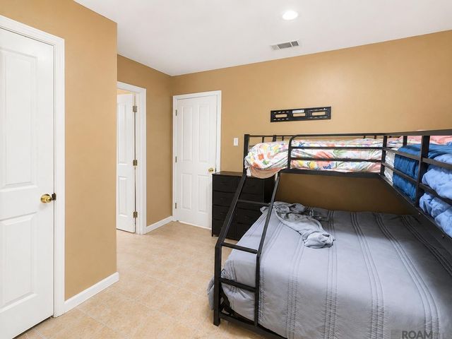 918 Woodhill Dr, Baton Rouge, LA 70806