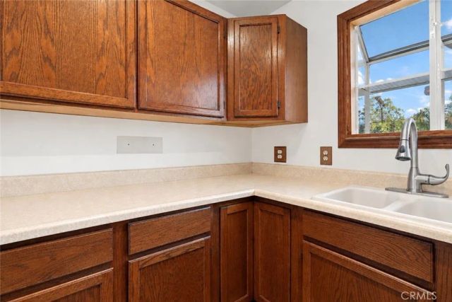 124 E Roland Street, Azusa, CA 91702