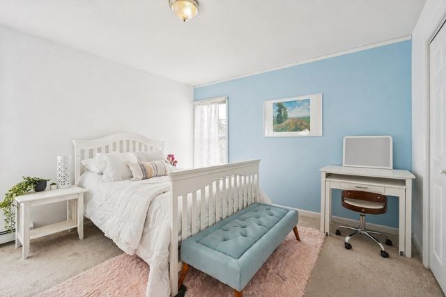 162 Main St, Southborough, MA 01772