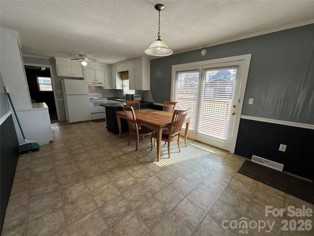 3999 Harrisburg Drive, Harrisburg, NC 28075