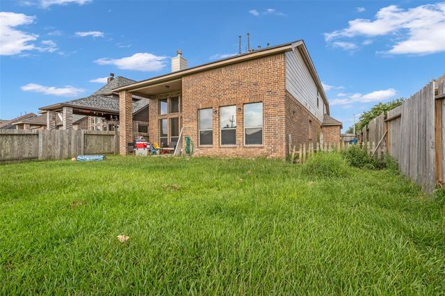 26117 Gallant Knight Lane, Kingwood, TX 77339