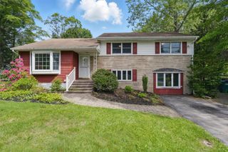 55 Stephanie Lane, Poughkeepsie, NY 12603