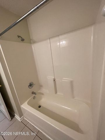 6965 ORTEGA WOODS Drive 9, Jacksonville, FL 32244