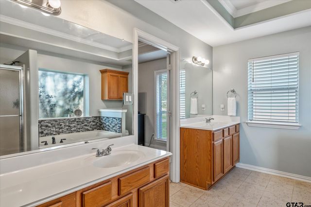 2043 Rana Park, Flint, TX 75762