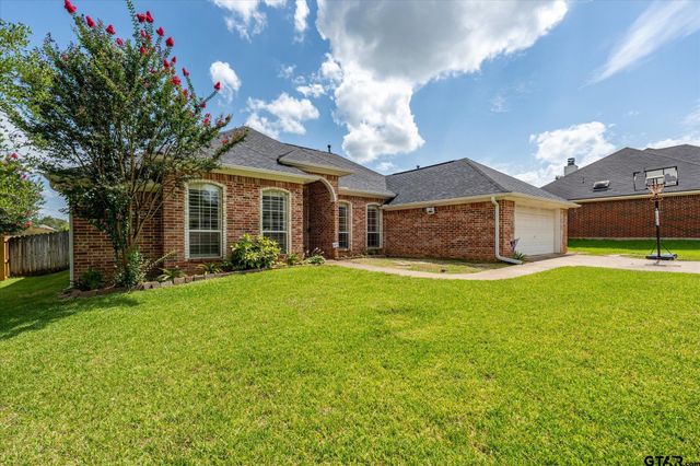 2043 Rana Park, Flint, TX 75762