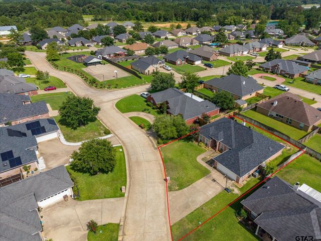 2043 Rana Park, Flint, TX 75762