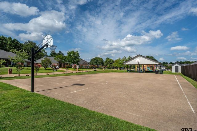 2043 Rana Park, Flint, TX 75762