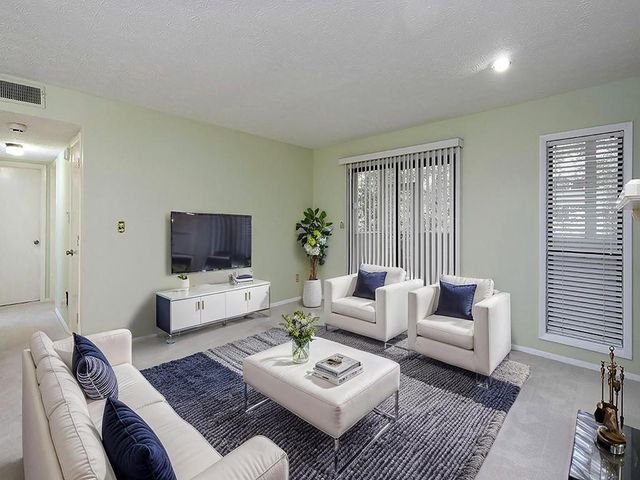 1316 Wynnes Ridge Circle SE, Marietta, GA 30067