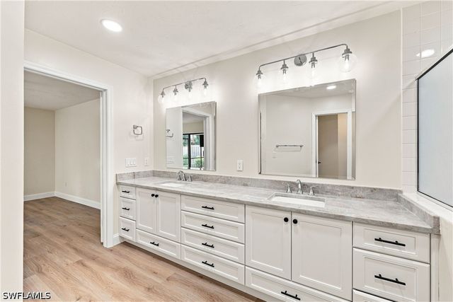 857 Reef Point CIR, Naples, FL 34108