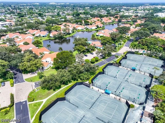 857 Reef Point CIR, Naples, FL 34108