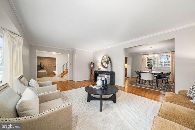 4201 WYNNWOOD DR, Annandale, VA 22003