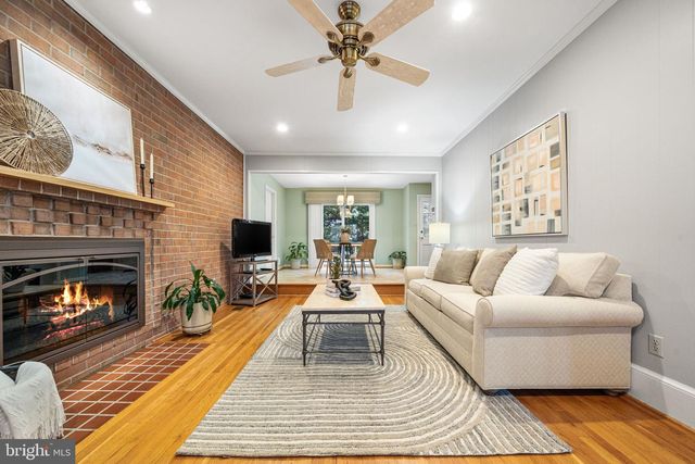 4201 WYNNWOOD DR, Annandale, VA 22003