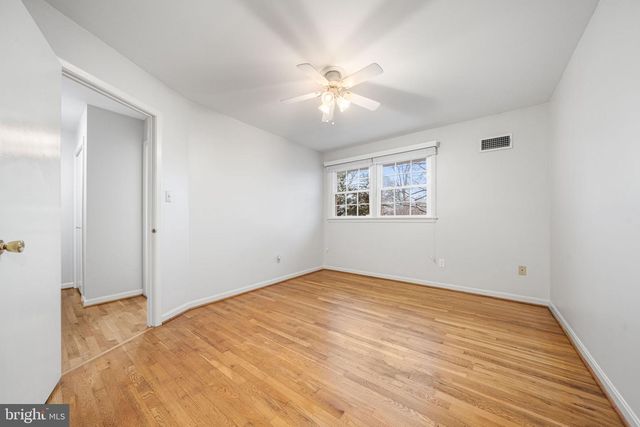 4201 WYNNWOOD DR, Annandale, VA 22003