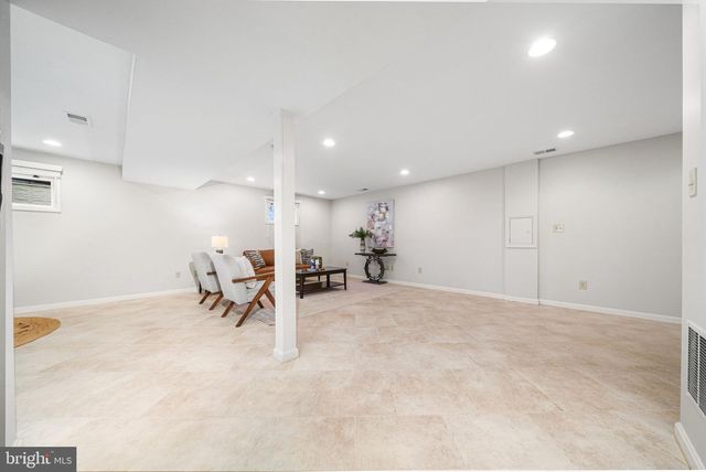 4201 WYNNWOOD DR, Annandale, VA 22003