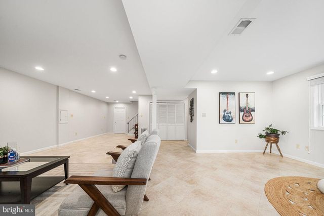 4201 WYNNWOOD DR, Annandale, VA 22003