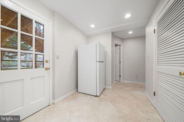 4201 WYNNWOOD DR, Annandale, VA 22003